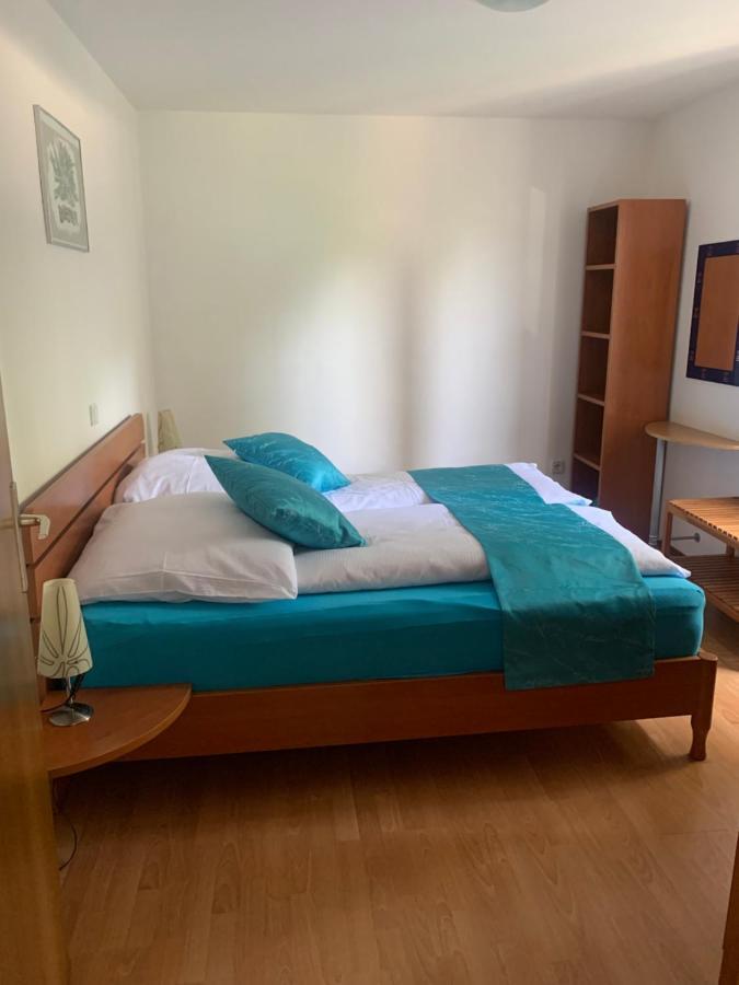 Apartmani Auer Pjescana Uvala Exterior foto