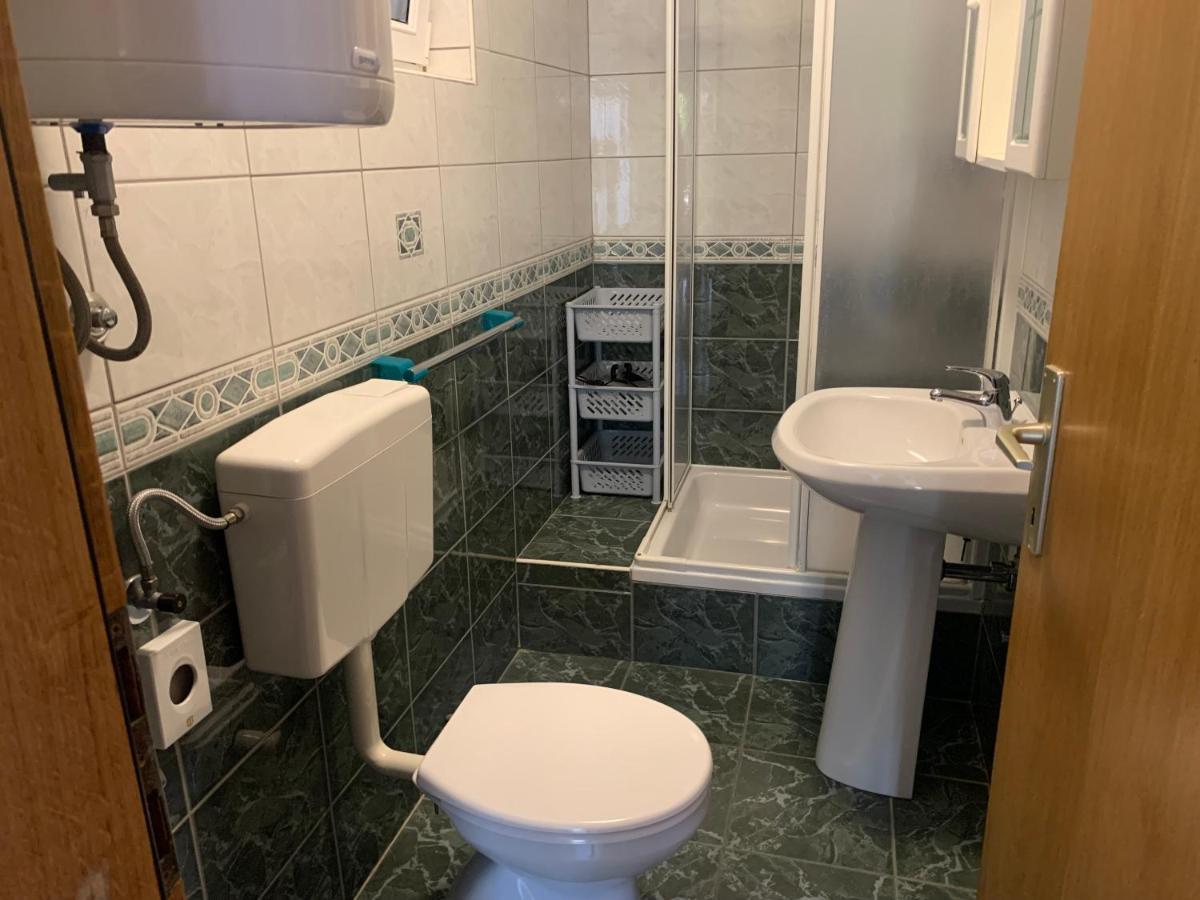 Apartmani Auer Pjescana Uvala Exterior foto